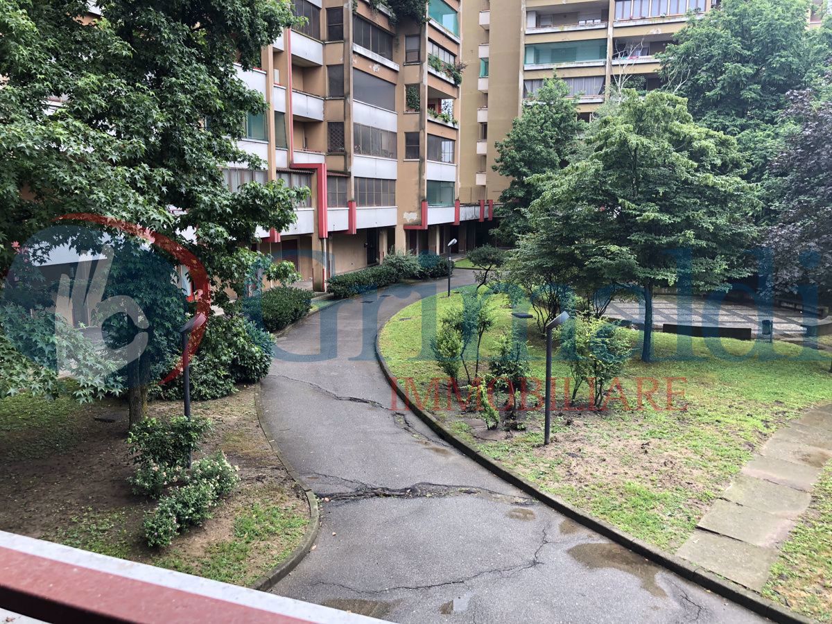 Trilocale da ristrutturare a Pieve Emanuele