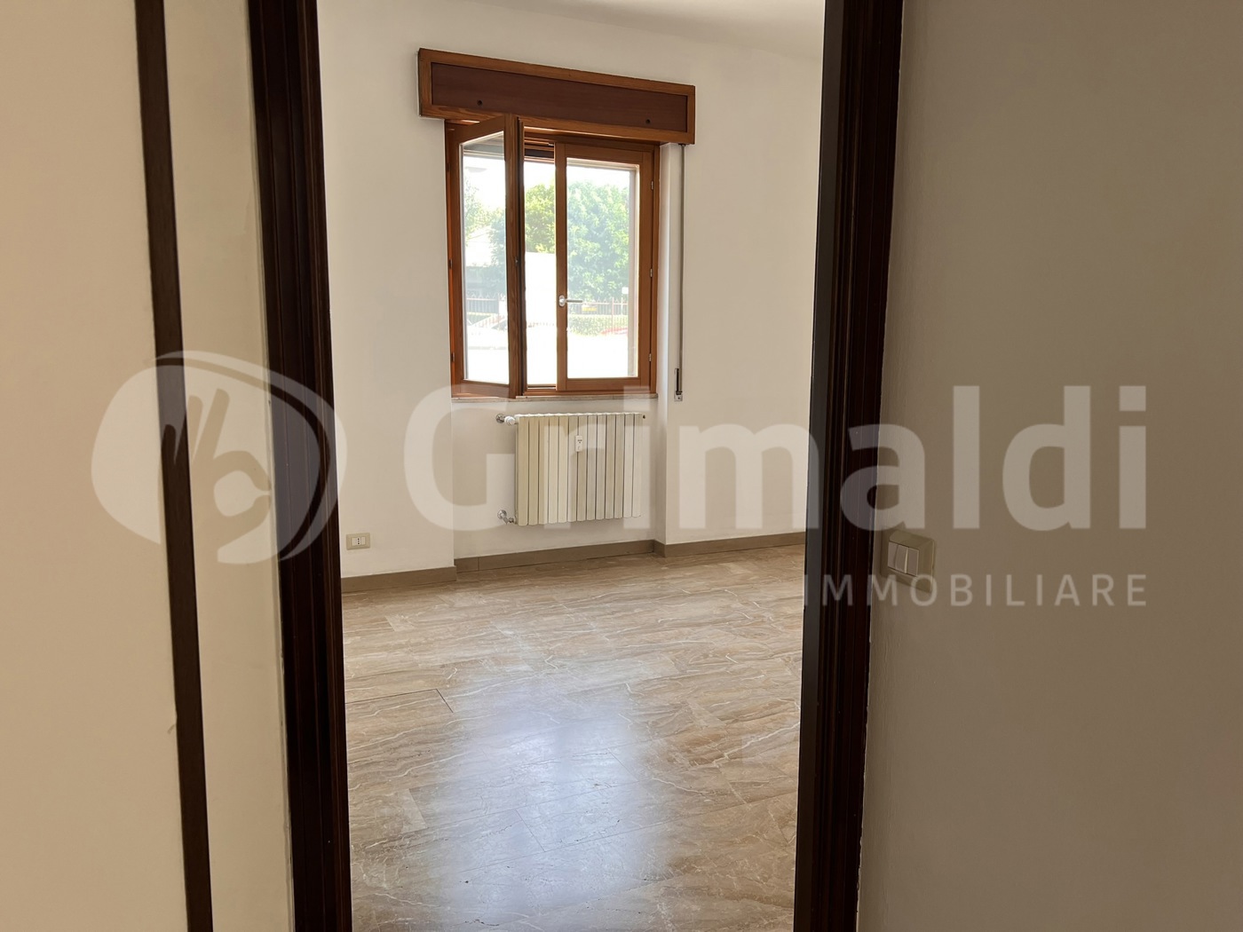 Ufficio in affitto a Opera