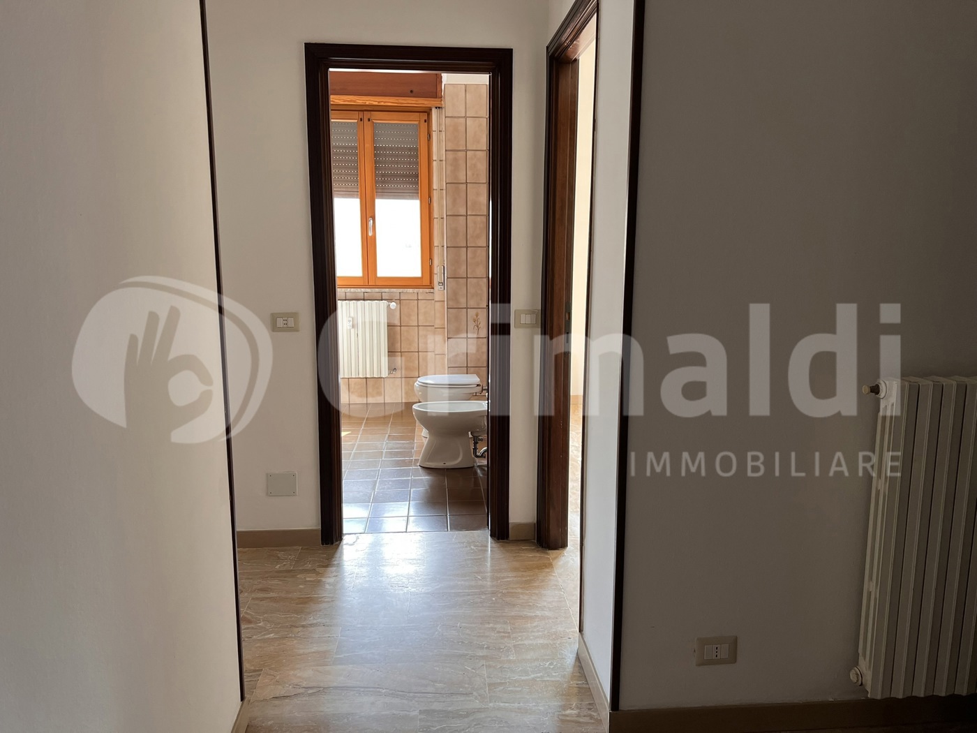 Ufficio in affitto a Opera