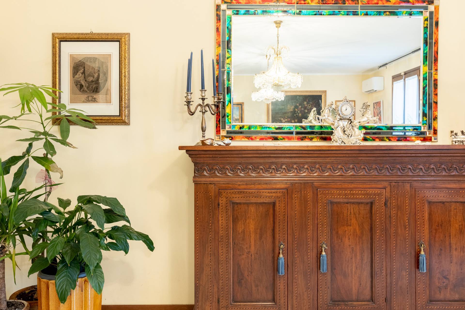 Villa con giardino a Vecchiano