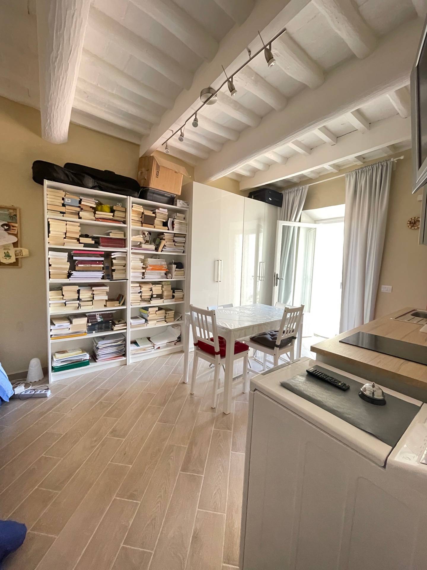 Bilocale arredato in affitto a Pisa