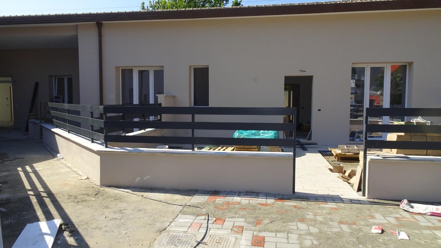 Casa indipendente con giardino a Cascina