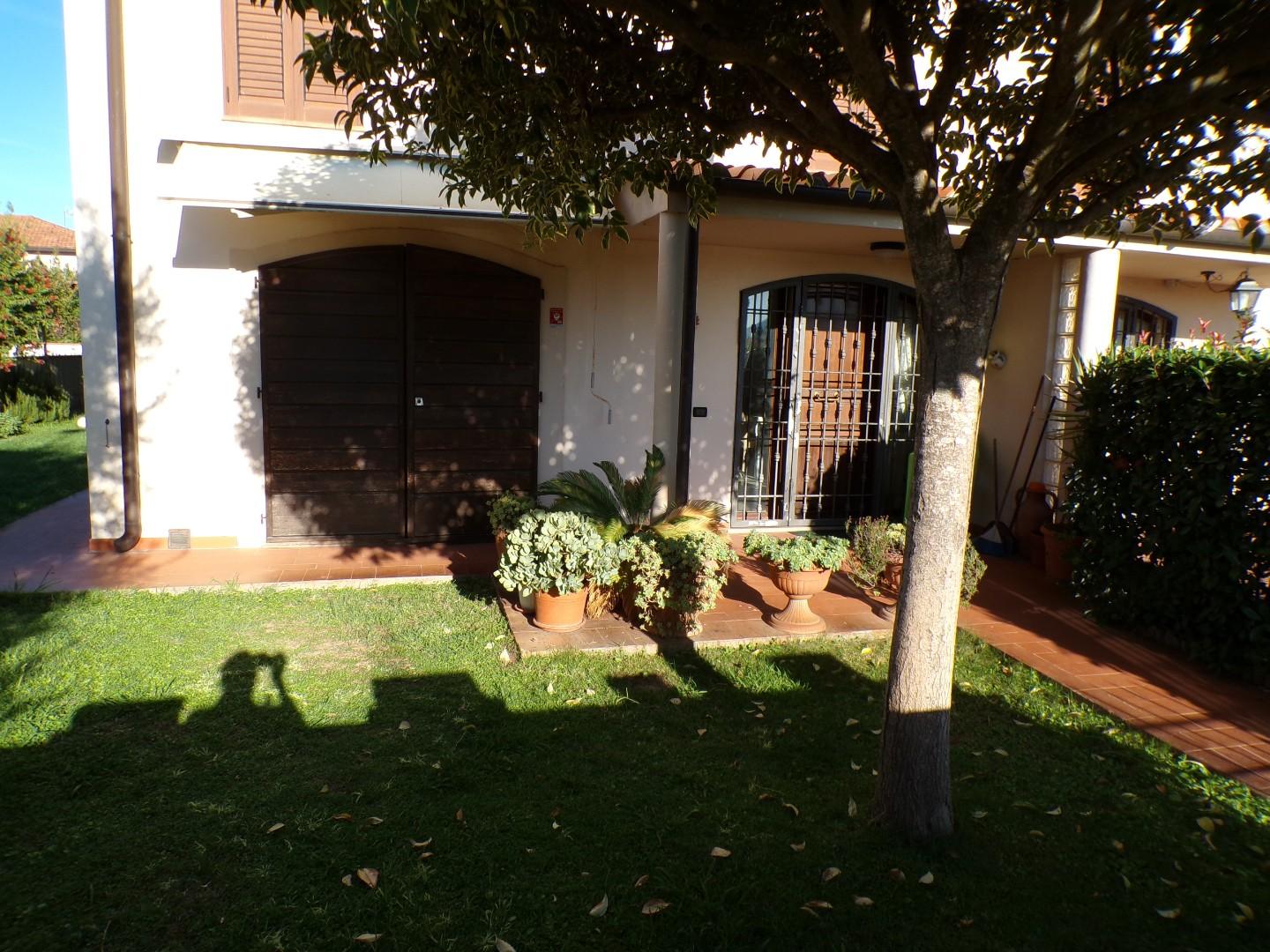 Villa Bifamiliare in vendita, Cascina san lorenzo alle corti