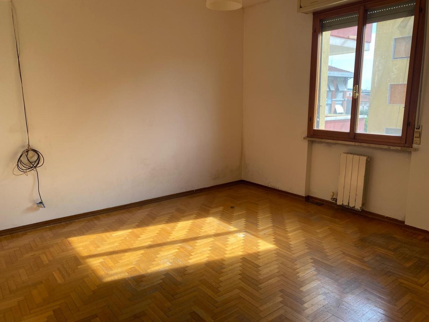 Appartamento in vendita a Cascina