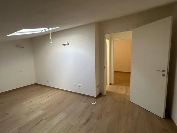 Villa Bifamiliare nuova a San Giuliano Terme