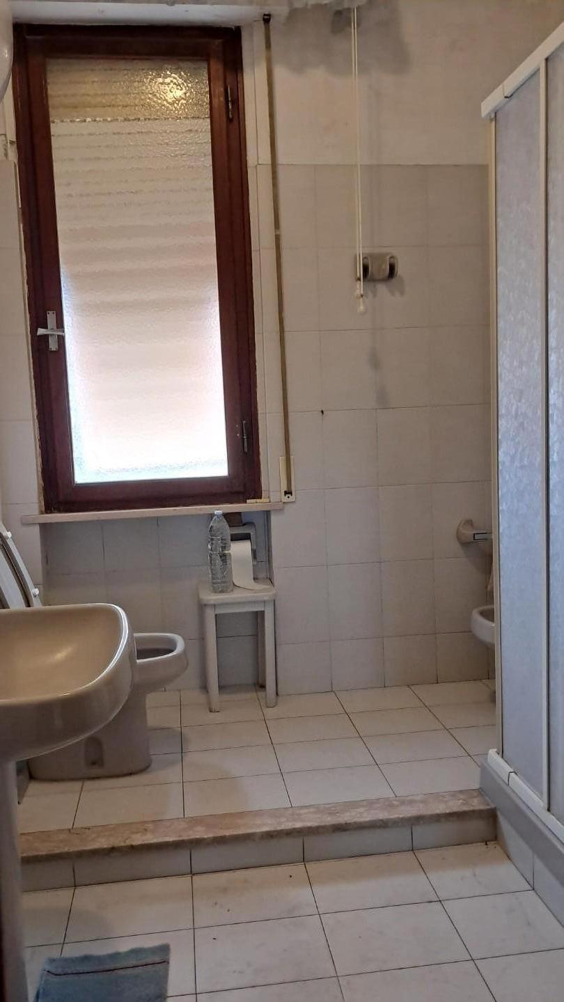 Appartamento con terrazzi a Cascina