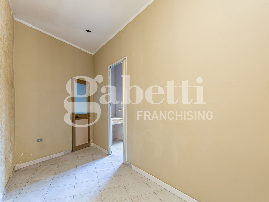 Stabile/Palazzo in vendita a Mugnano di Napoli