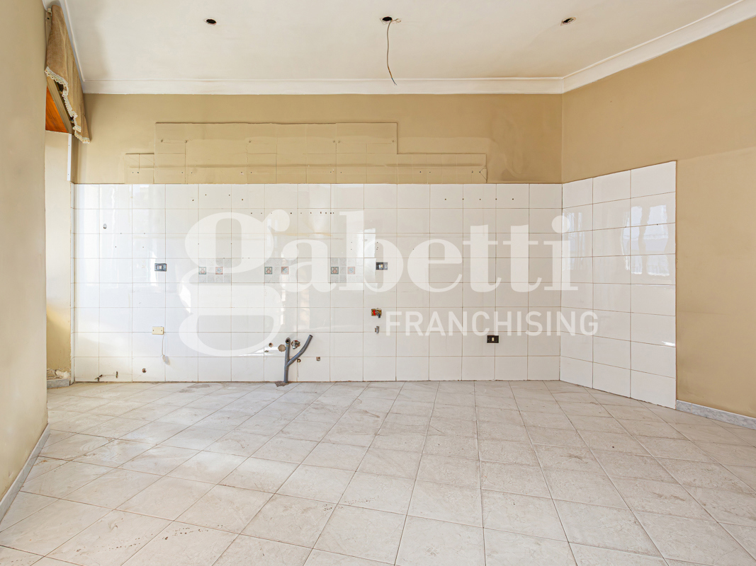 Stabile/Palazzo in vendita a Mugnano di Napoli