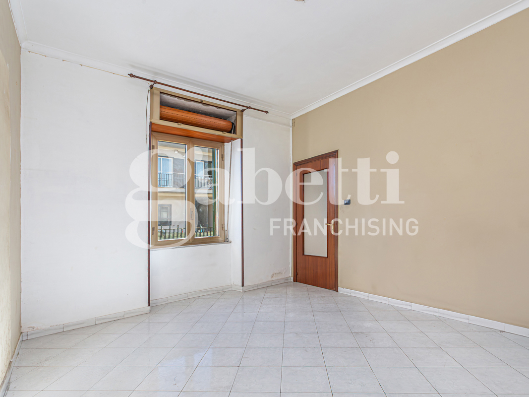 Stabile/Palazzo in vendita a Mugnano di Napoli