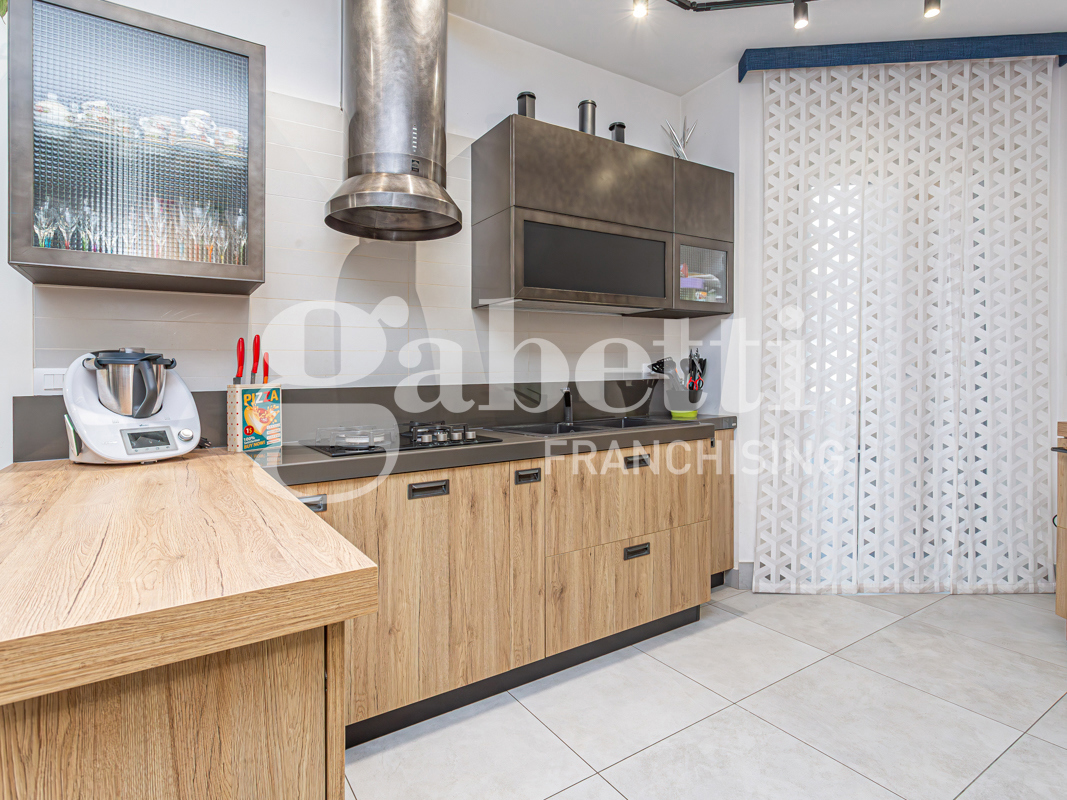 Trilocale ristrutturato a Mugnano di Napoli