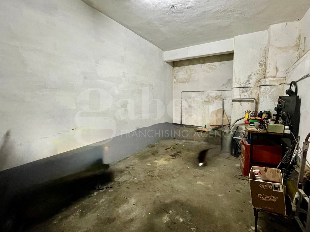 Box/Garage 20mq in vendita a Mugnano di Napoli