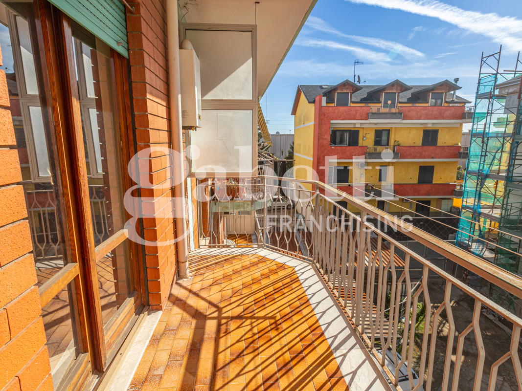 Trilocale con box doppio a Mugnano di Napoli