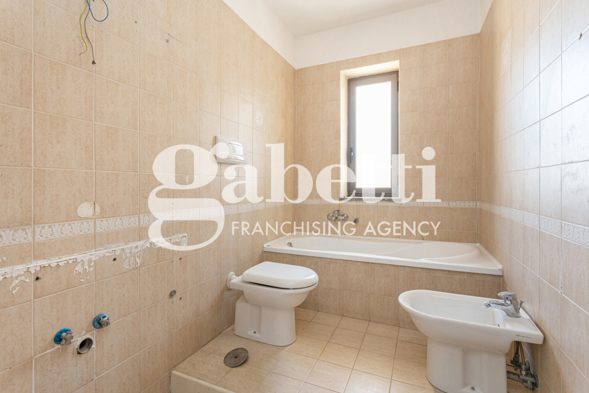 Quadrilocale con giardino a Melito di Napoli