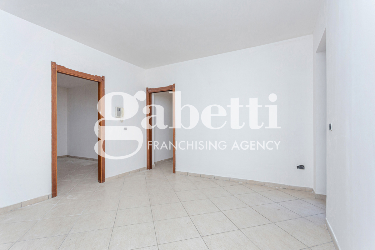 Quadrilocale con giardino a Melito di Napoli