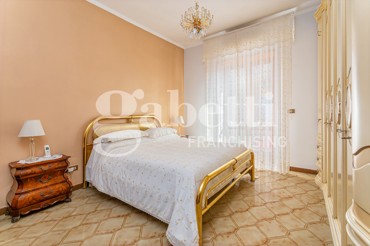 Casa indipendente con giardino a Mugnano di Napoli