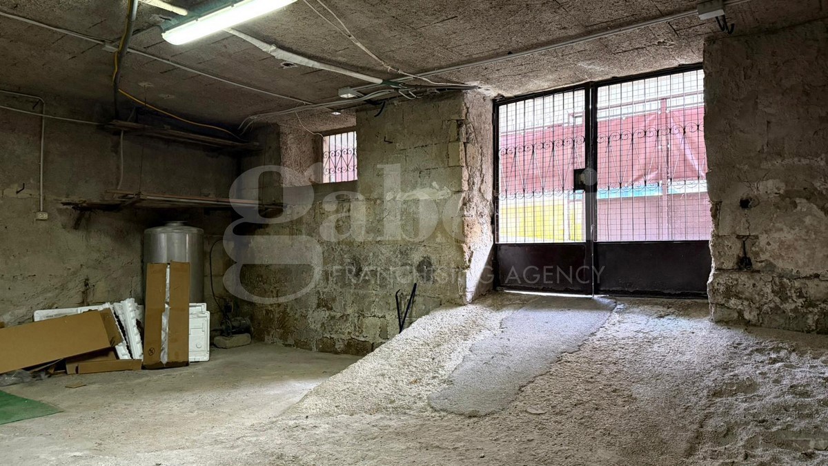 Magazzino in affitto a Mugnano di Napoli