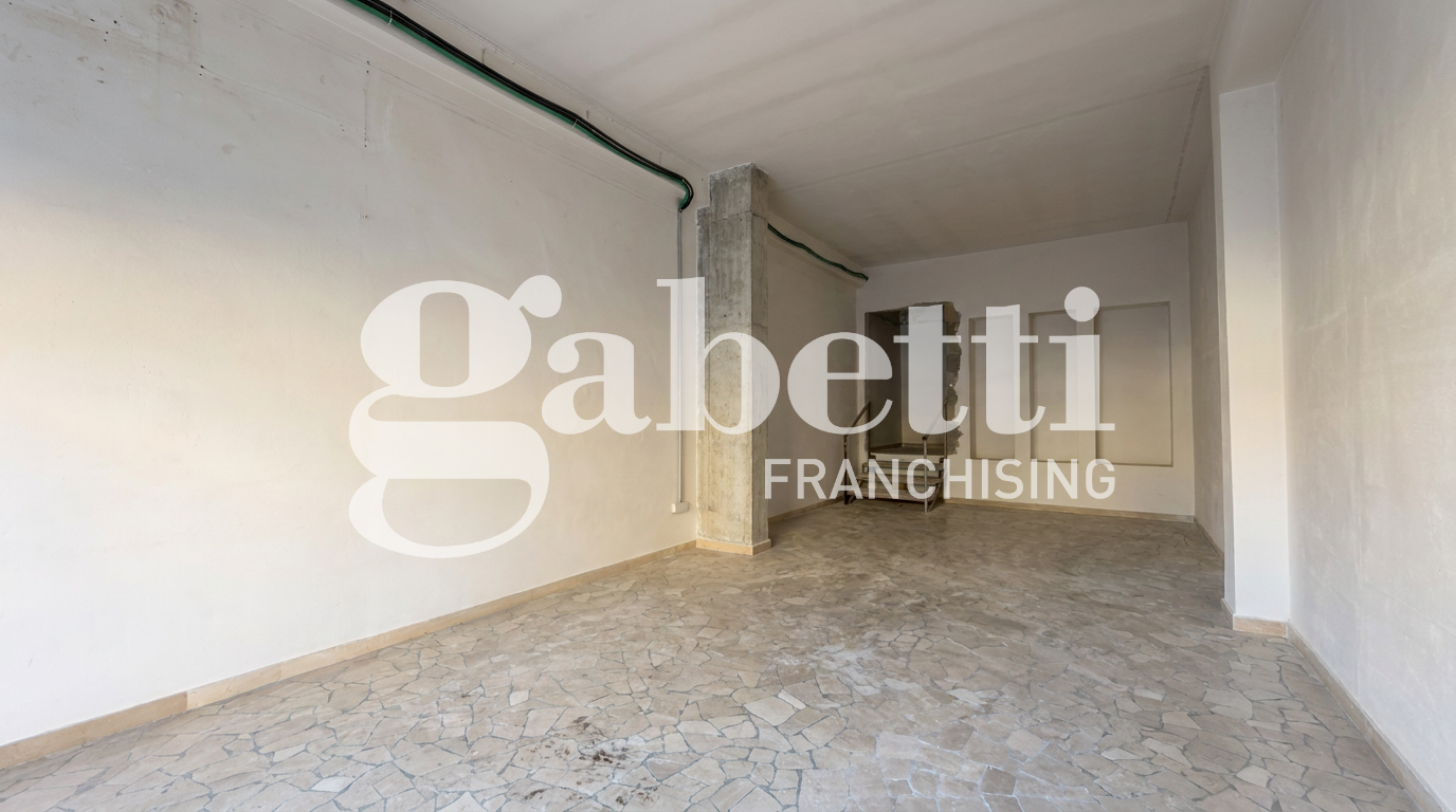 Negozio in affitto a Mugnano di Napoli