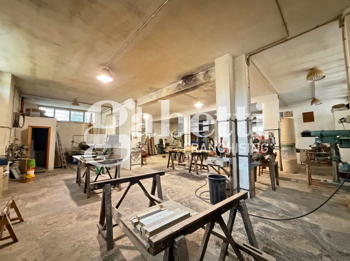 Laboratorio in affitto a Mugnano di Napoli