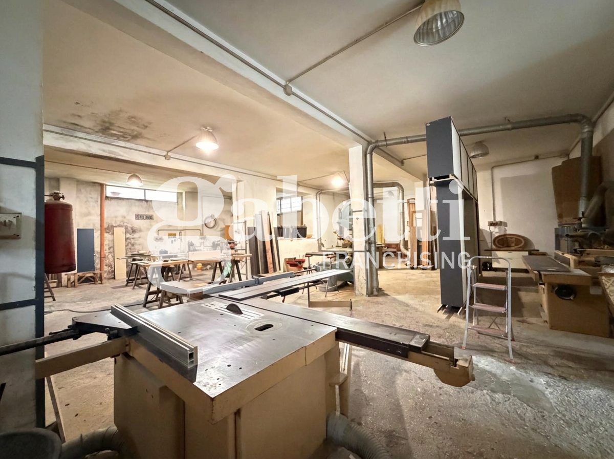 Laboratorio in affitto a Mugnano di Napoli