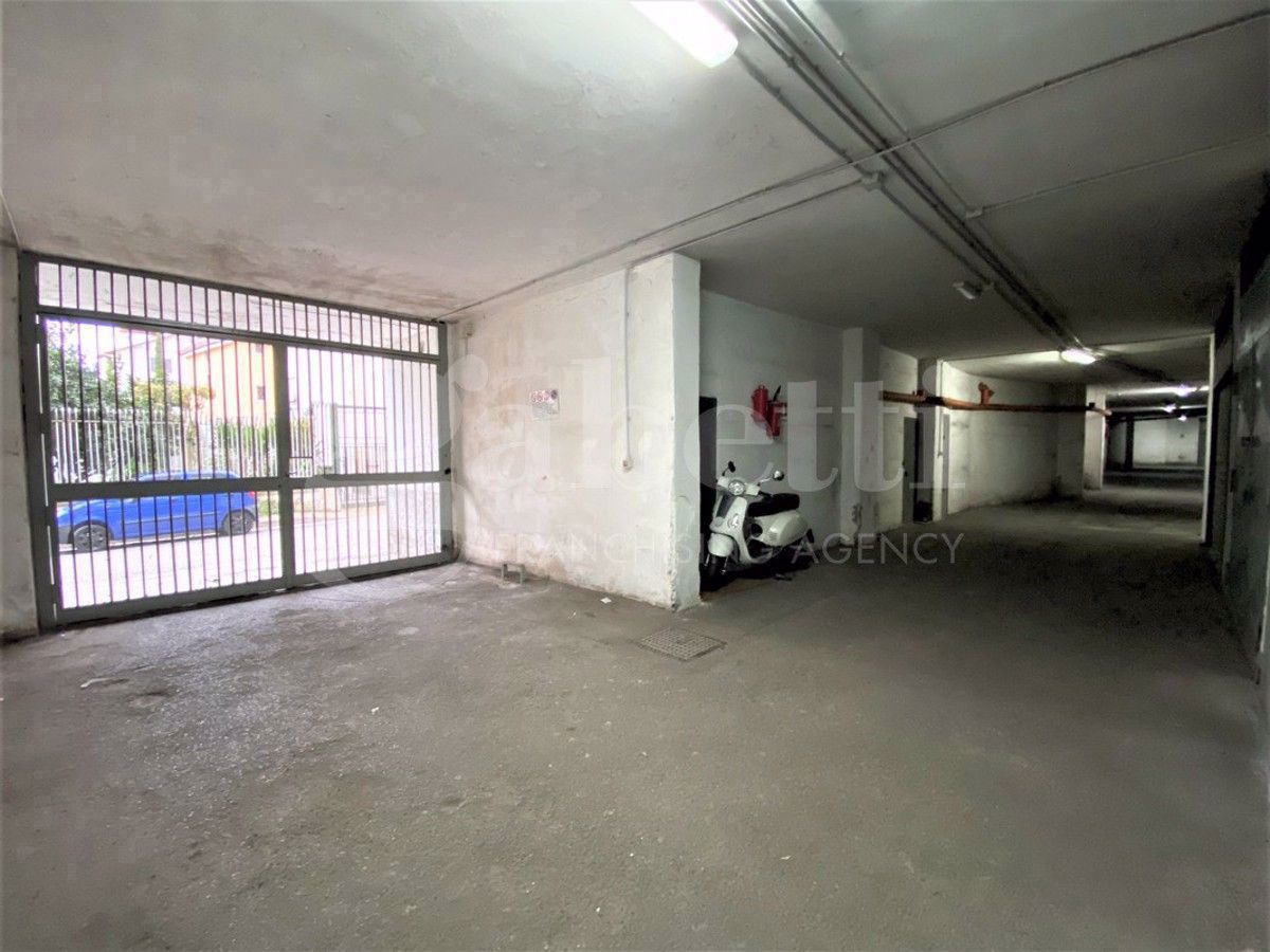 Box/Garage 26mq in affitto a Mugnano di Napoli