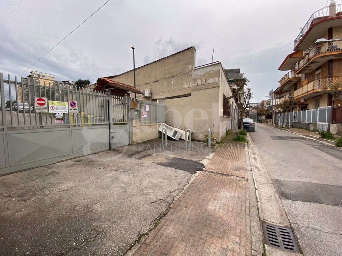Box/Garage 26mq in affitto a Mugnano di Napoli