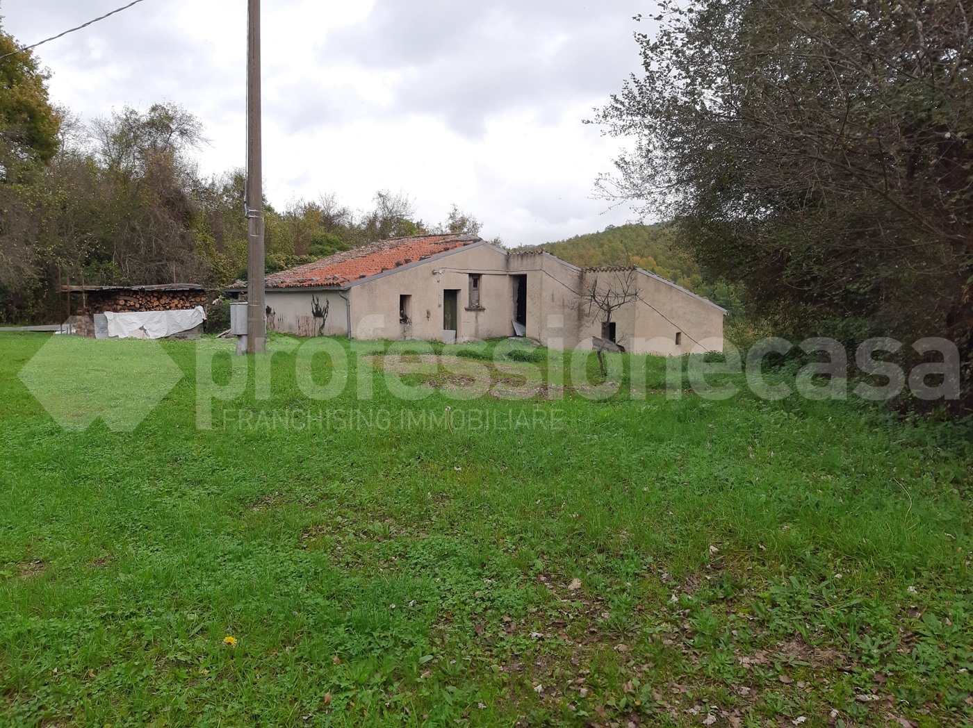 Rustico con giardino a San Pietro Avellana