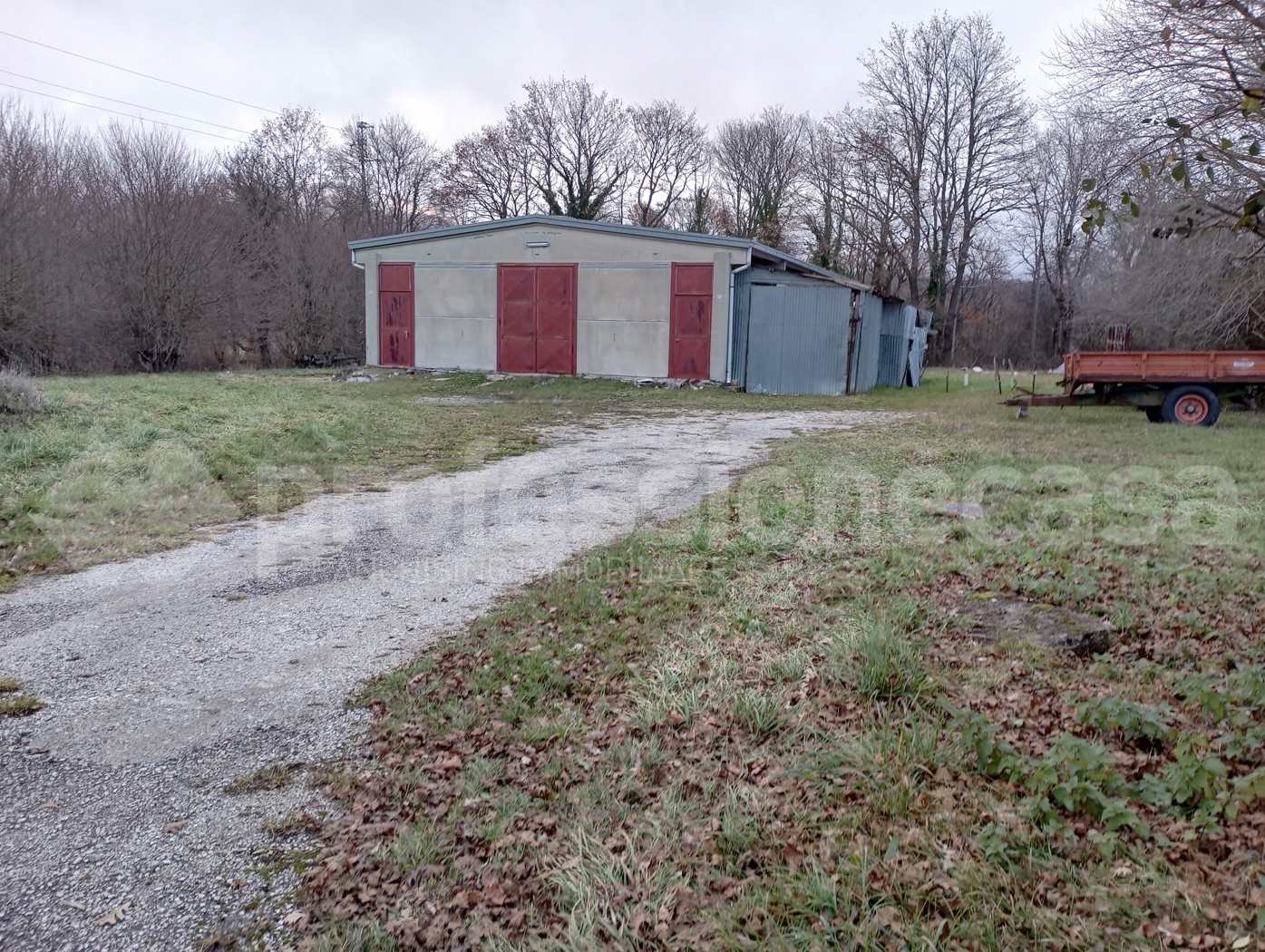 Capannone in vendita a San Pietro Avellana