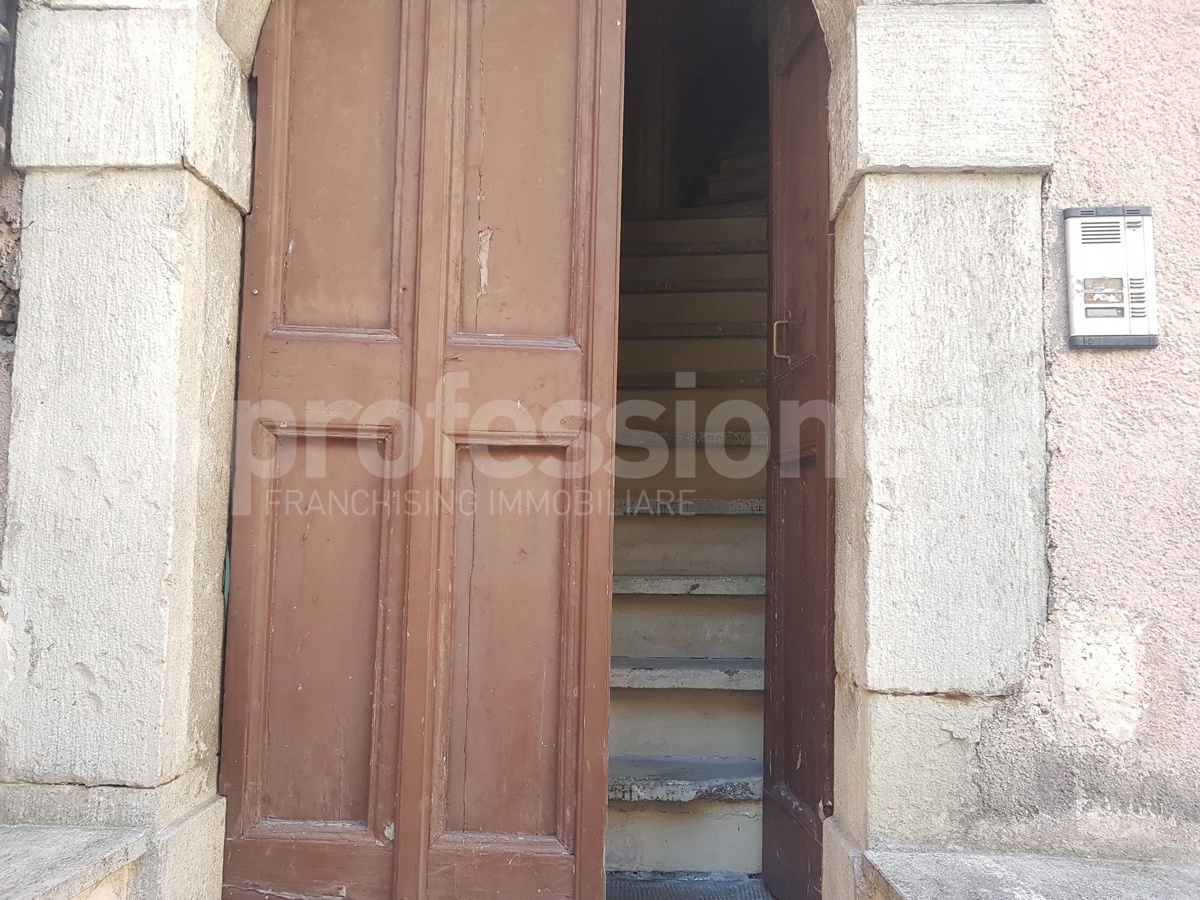 Monolocale arredato in affitto a Castel di Sangro