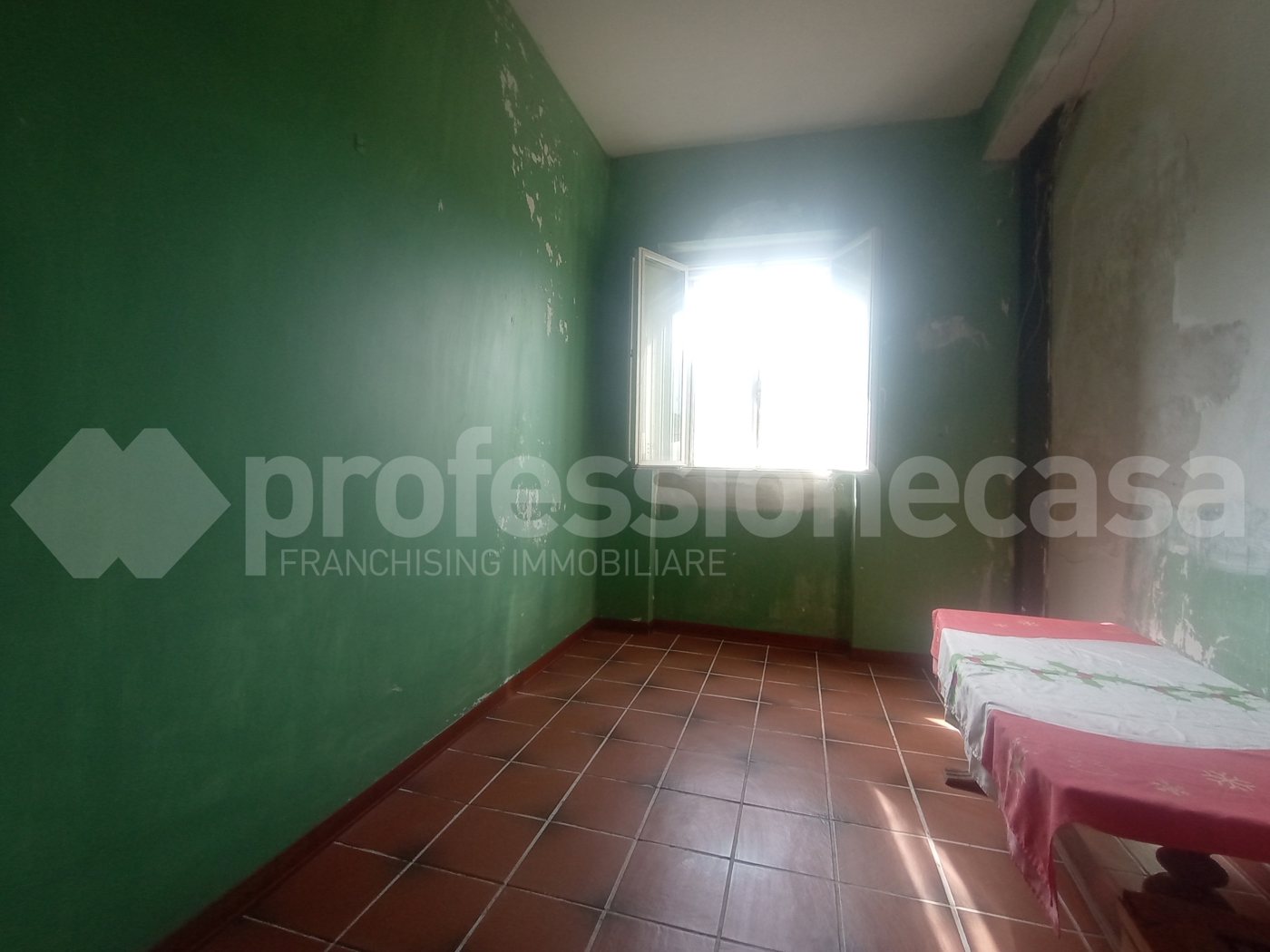 Casa indipendente con box a Ateleta