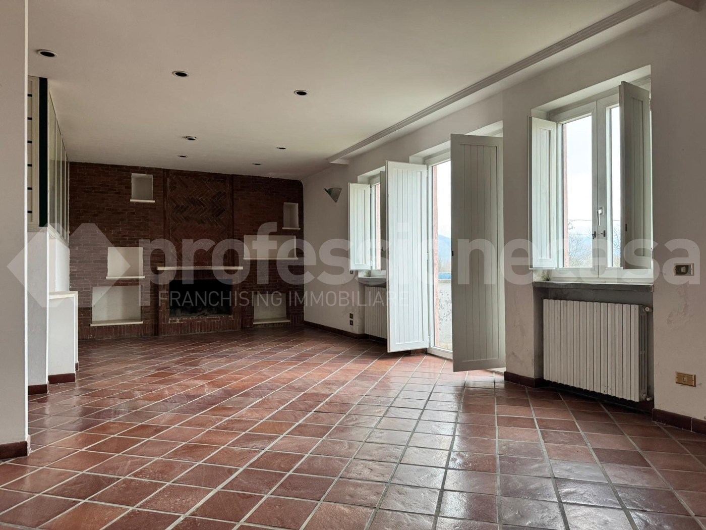 Capannone in vendita a Sessano del Molise