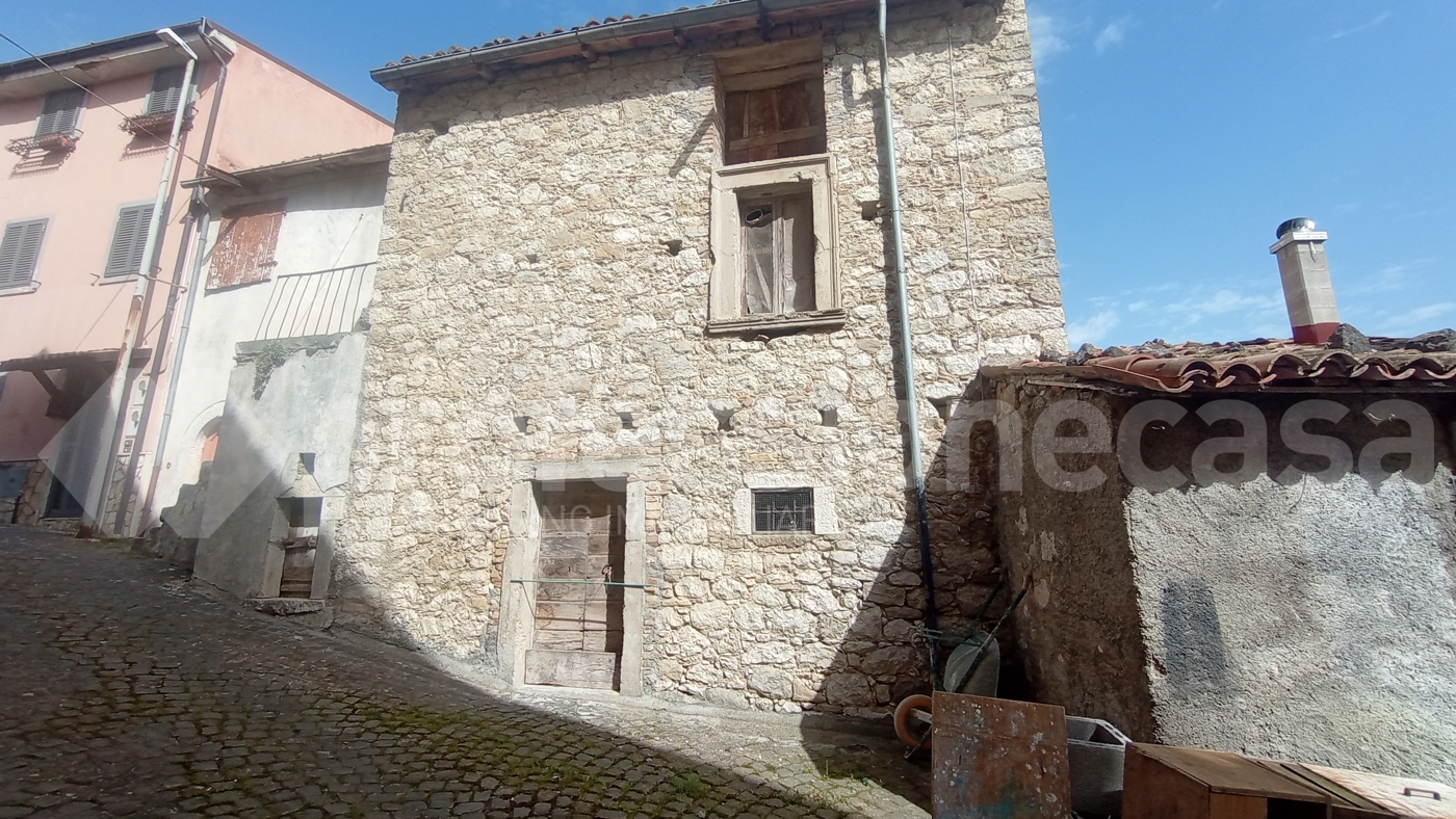 Rustico da ristrutturare a Ateleta