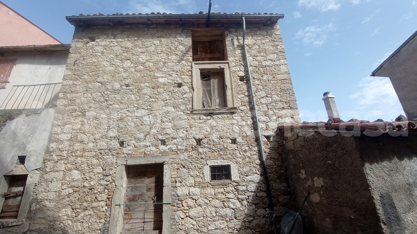 Rustico da ristrutturare a Ateleta