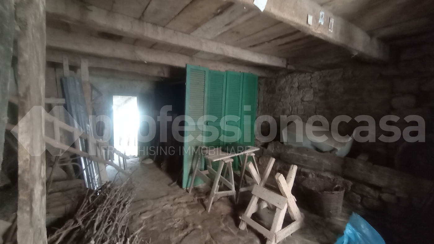 Rustico da ristrutturare a Ateleta