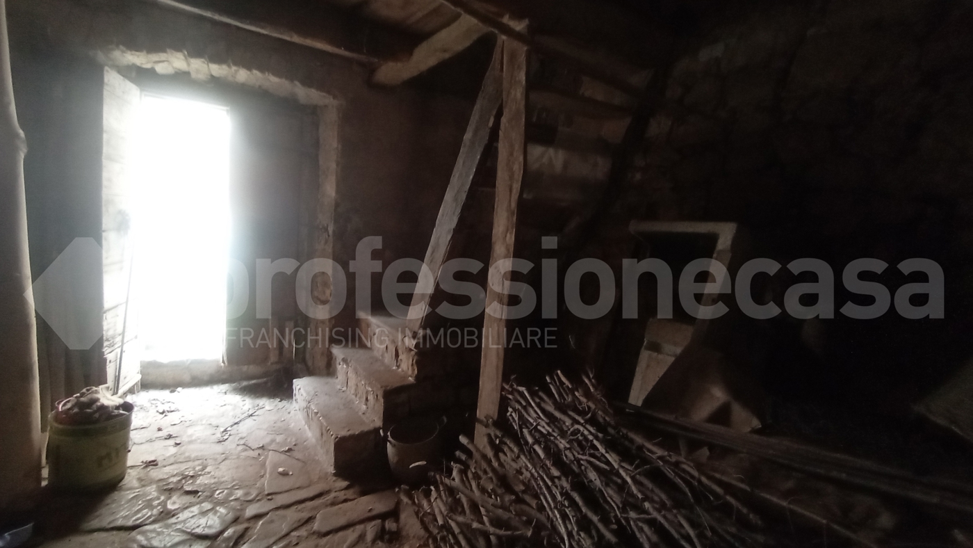 Rustico da ristrutturare a Ateleta