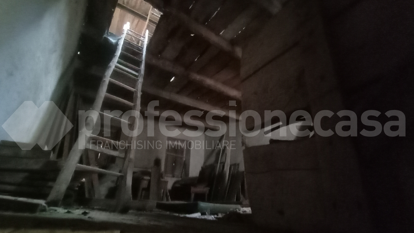 Rustico da ristrutturare a Ateleta