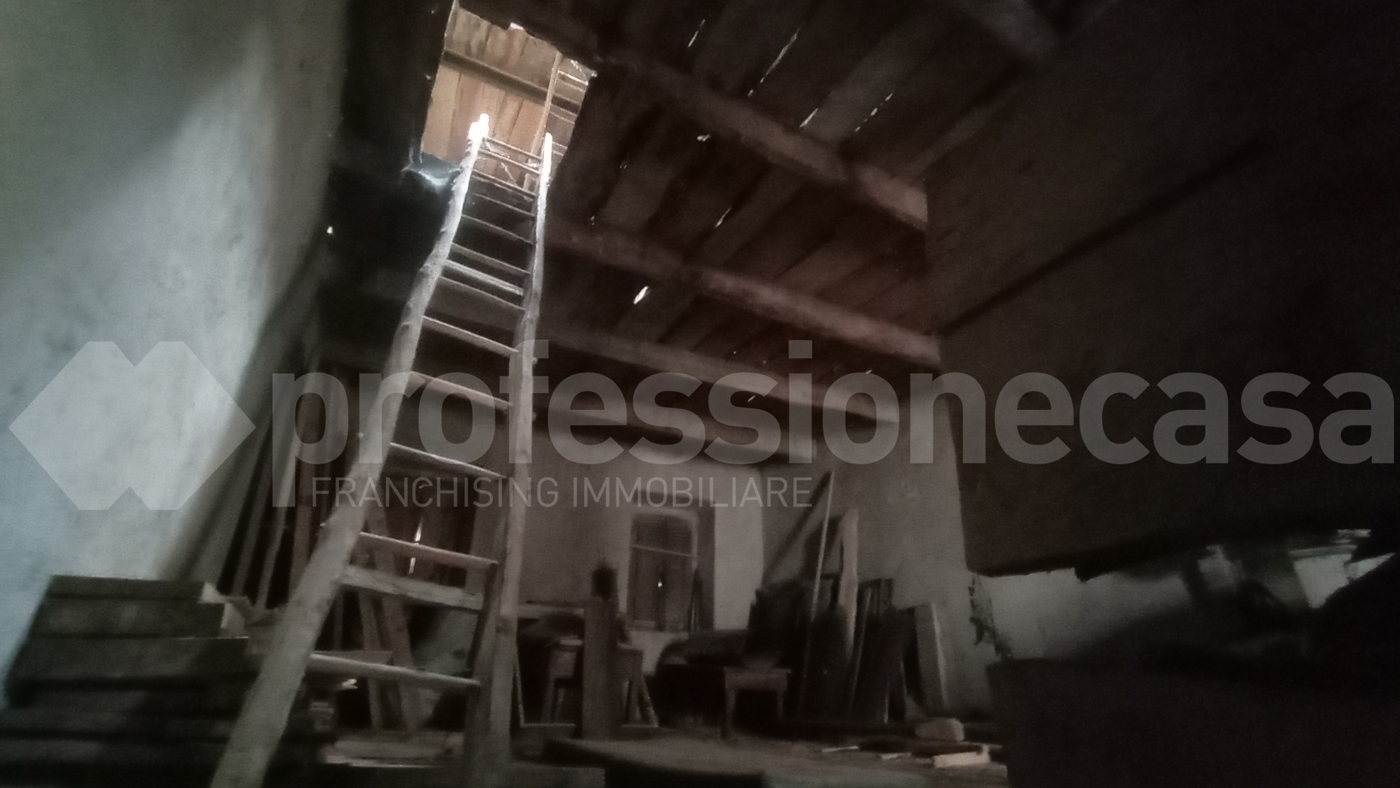 Rustico da ristrutturare a Ateleta