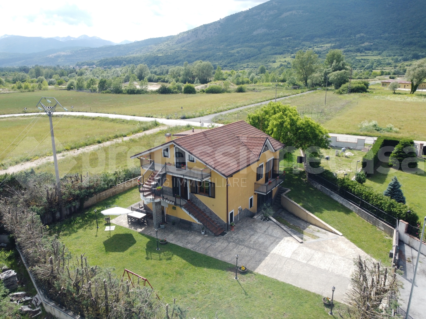 Villa in vendita a Castel di Sangro