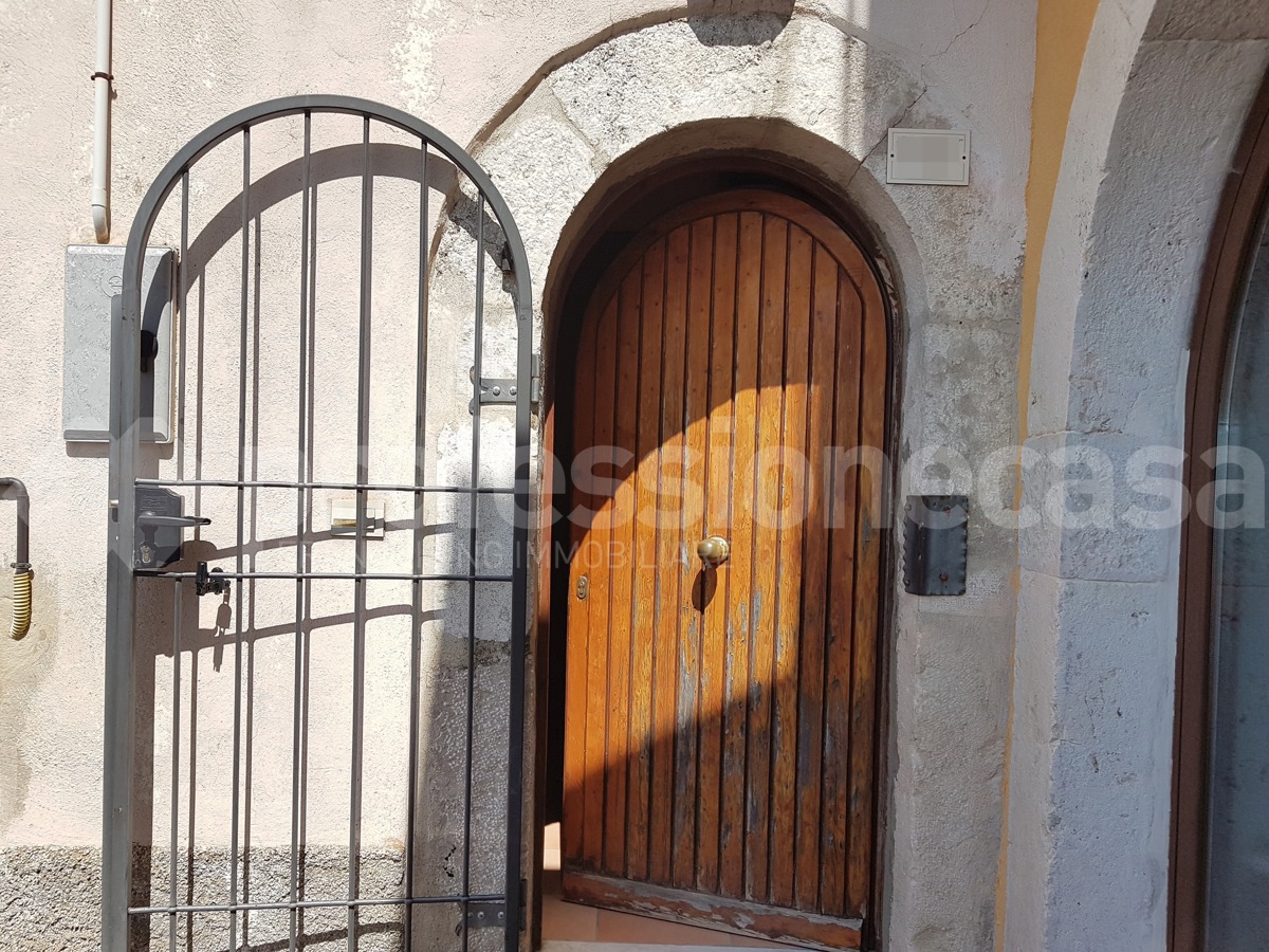Trilocale arredato in affitto a Castel di Sangro
