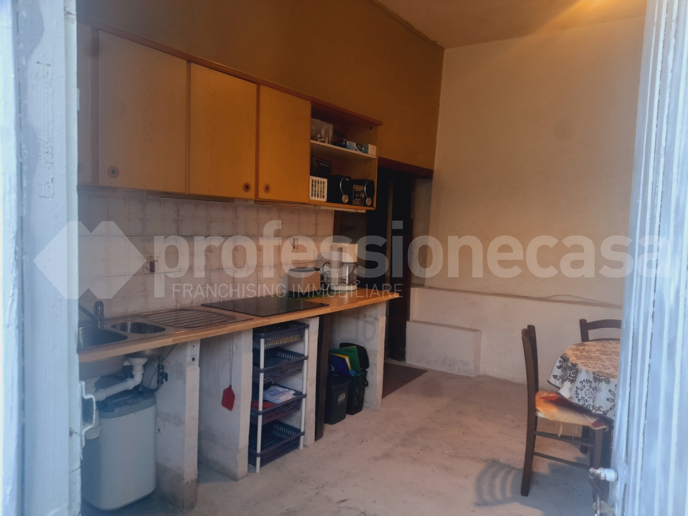 Casa indipendente in vendita a Montenero Val Cocchiara