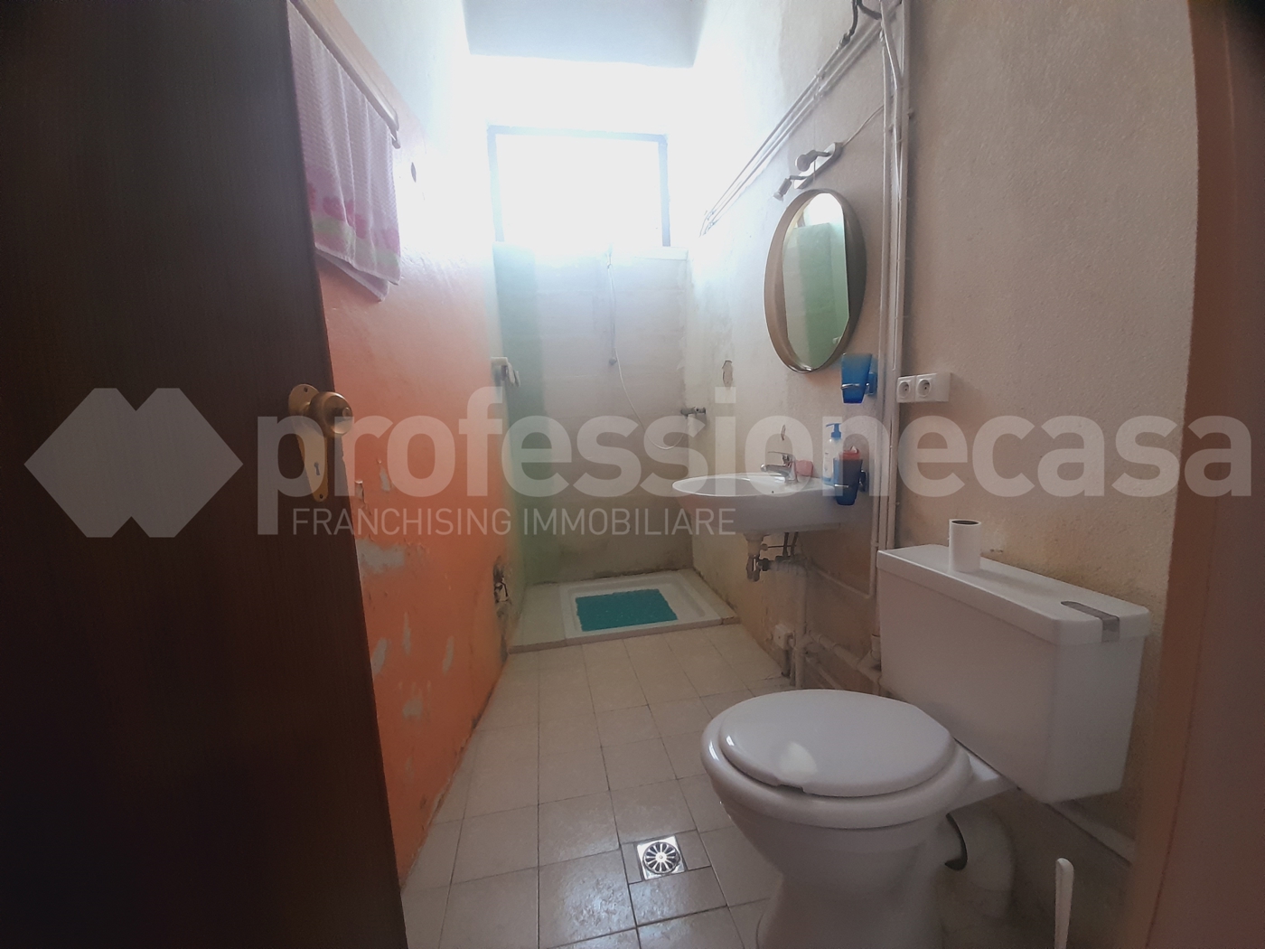 Casa indipendente in vendita a Montenero Val Cocchiara