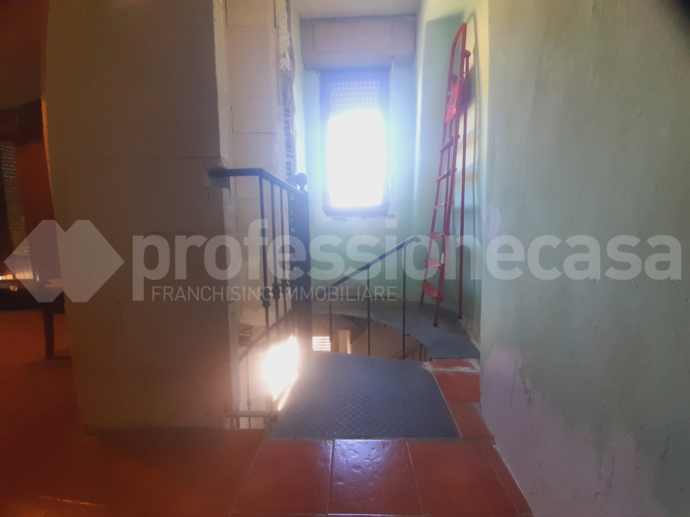 Casa indipendente in vendita a Montenero Val Cocchiara