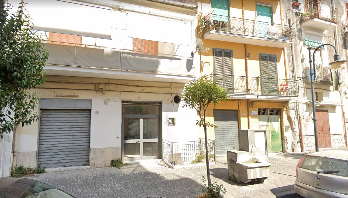 Negozio in vendita a Pagani