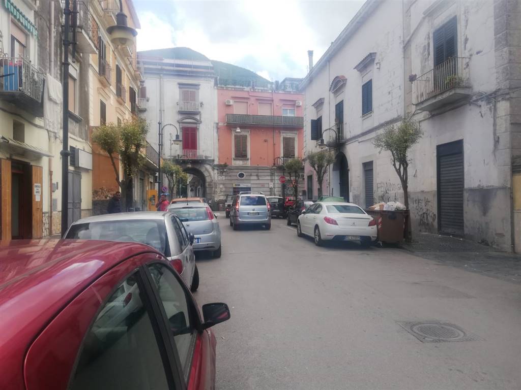 Negozio in vendita a Pagani