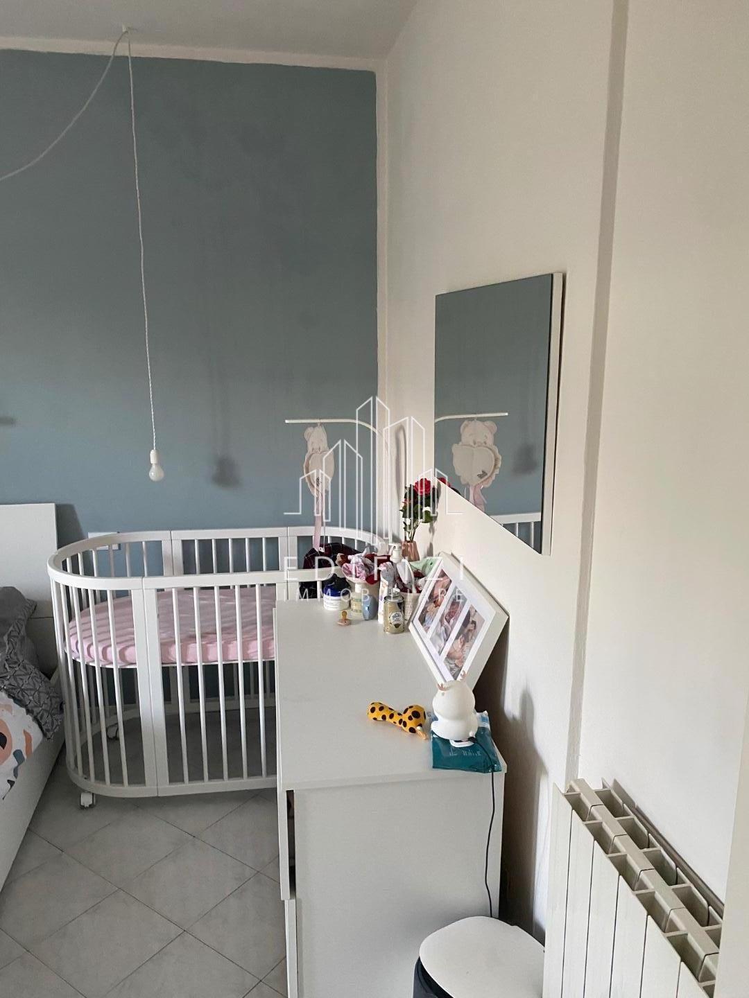 Quadrilocale con giardino, Massa marina di