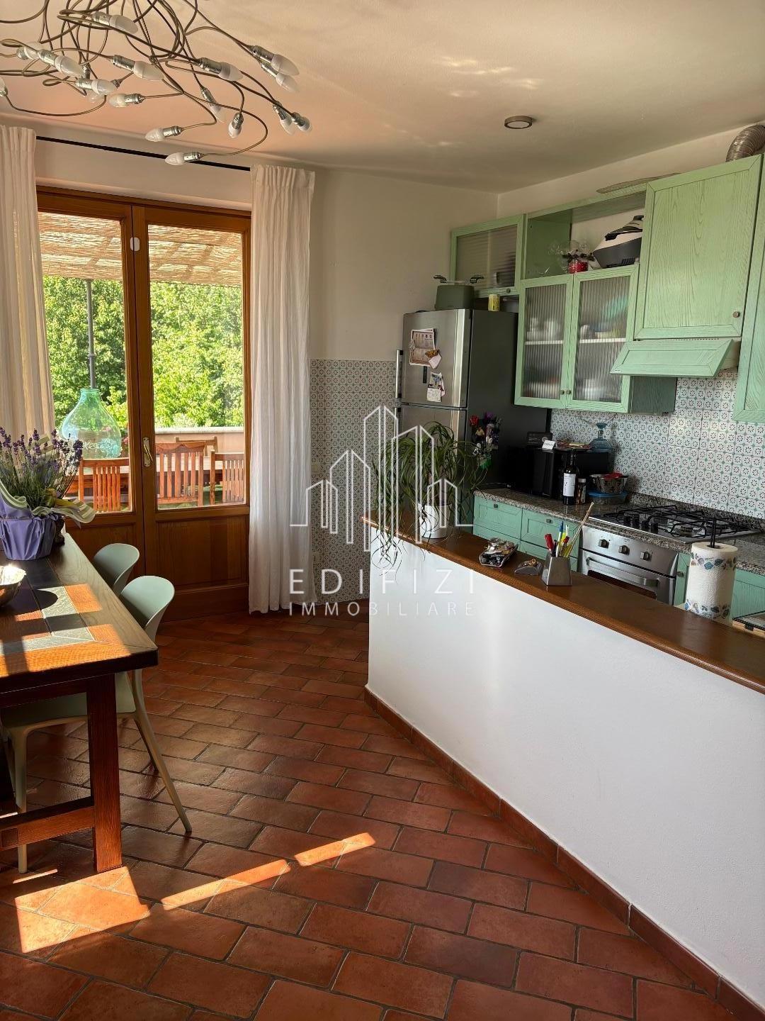 Casa indipendente con giardino, Massa capaccola