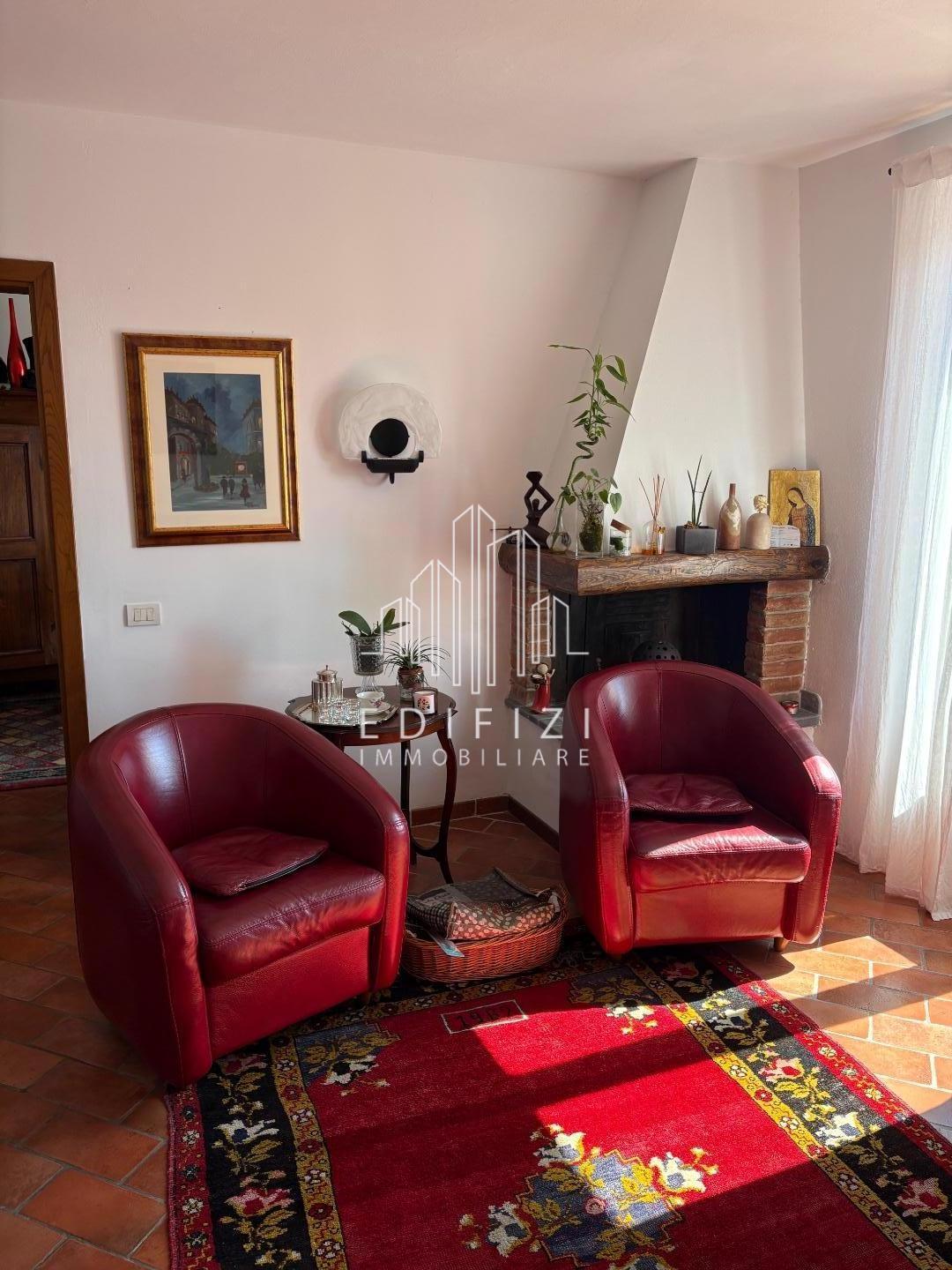 Casa indipendente con giardino, Massa capaccola