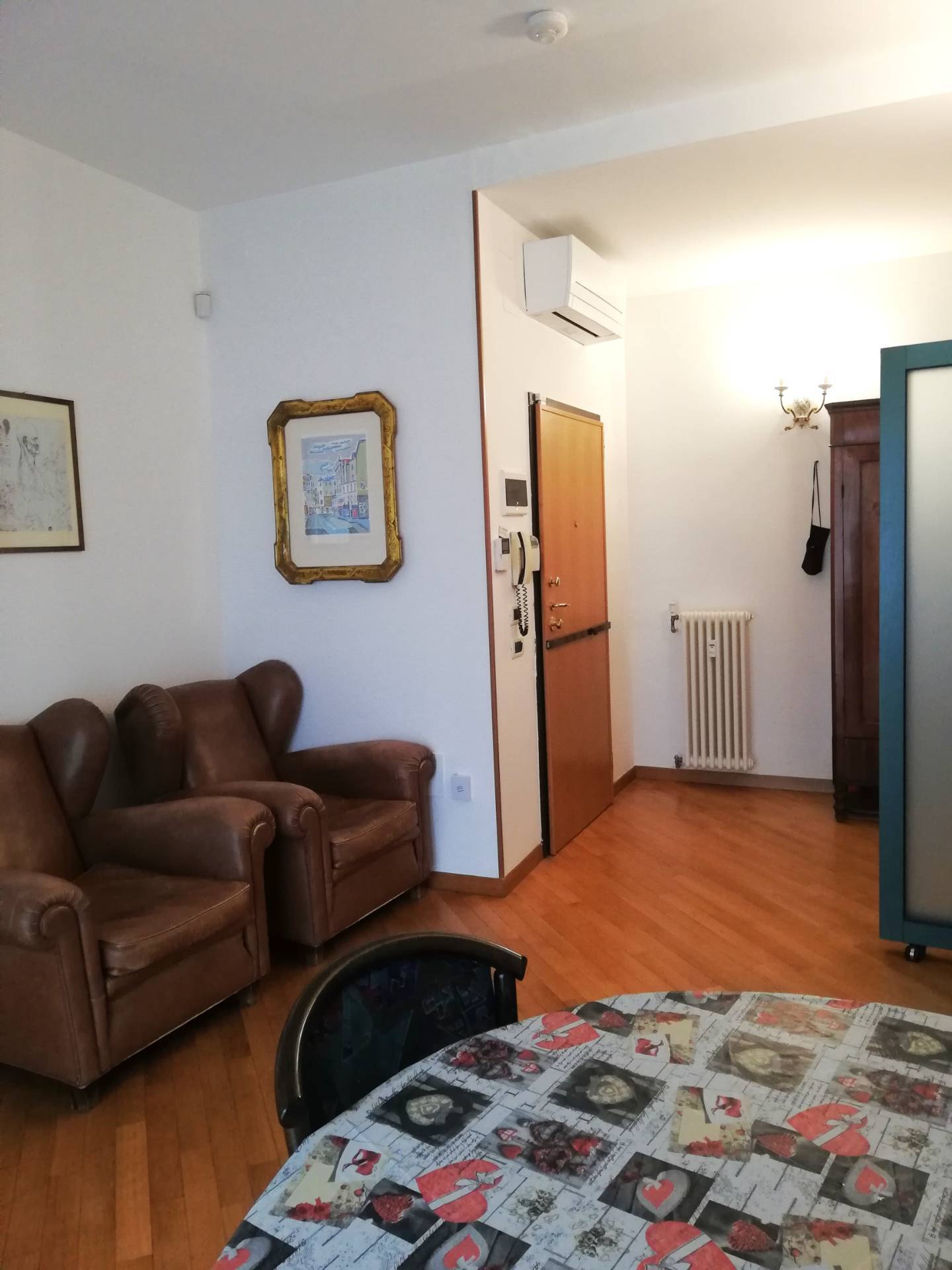 Appartamento in affitto a Ferrara, Entro Mura