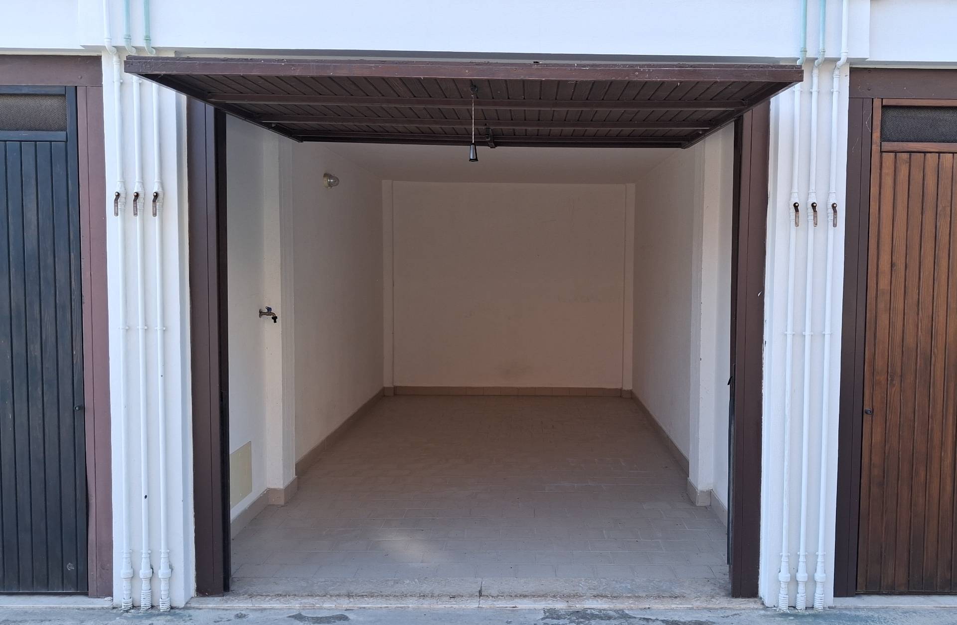 Box o garage in affitto a Ferrara, Quacchio