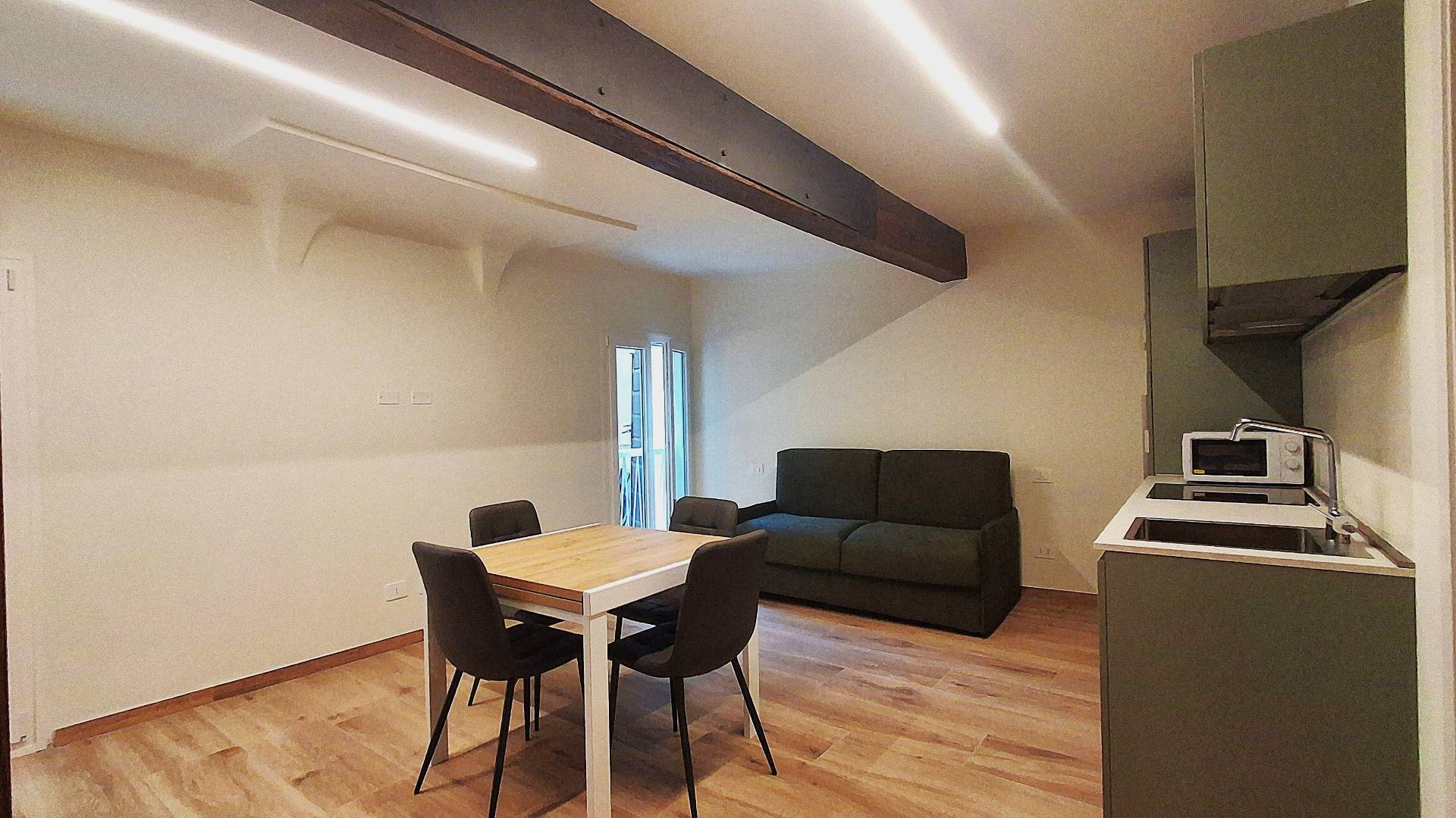 Appartamento in affitto a Ferrara, Centro storico