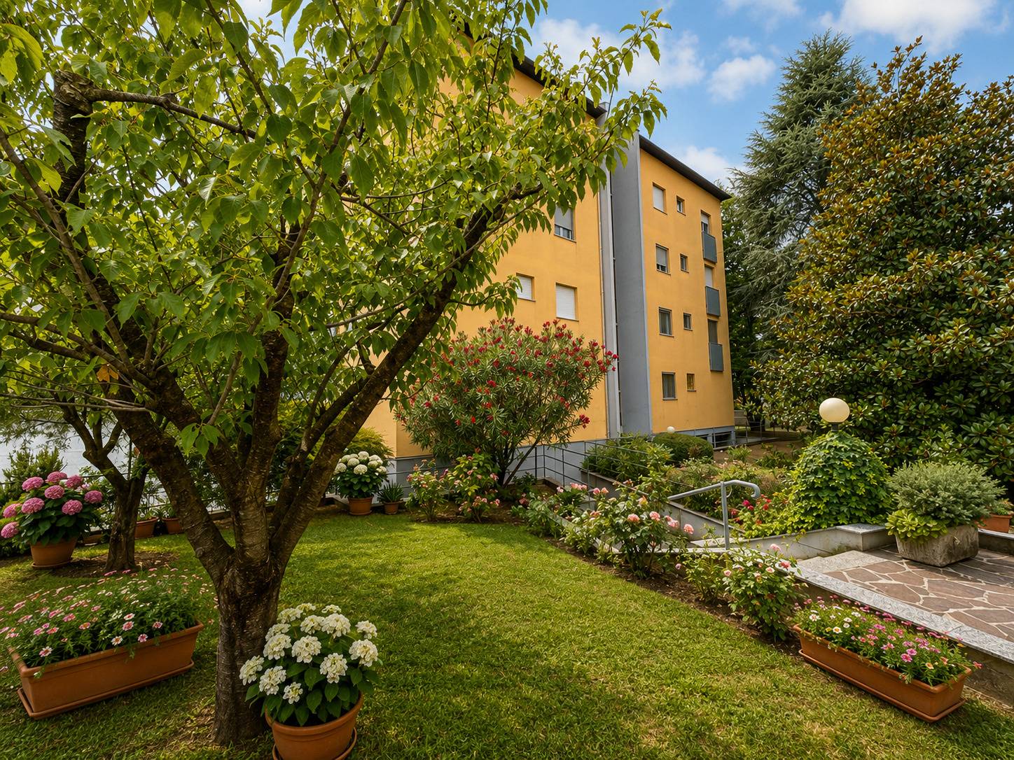 Appartamento in vendita a Vimercate